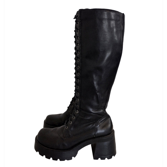 BONGO Shoes - Vintage Y2K BONGO Black Chunky Platform Tall Combat Boots Size 7 1/2 Goth Bratz